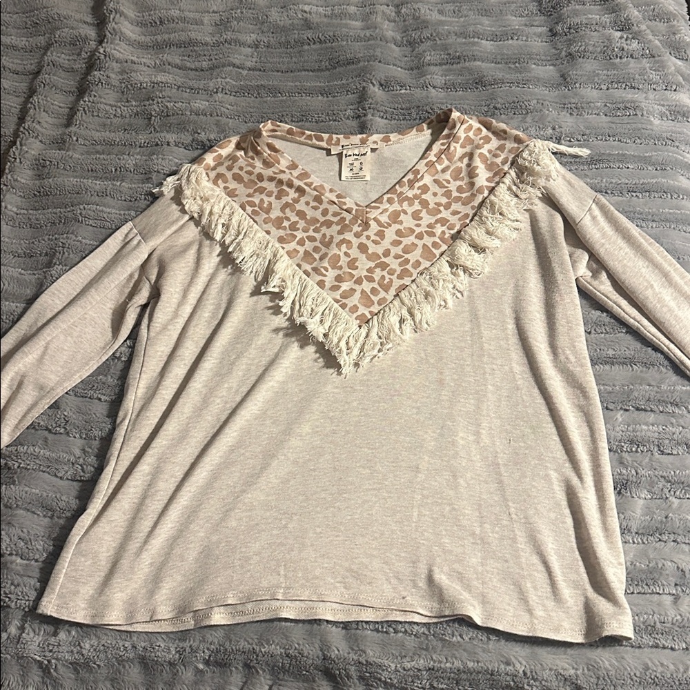 Three Bird Nest Leopard Print V-Neck Top